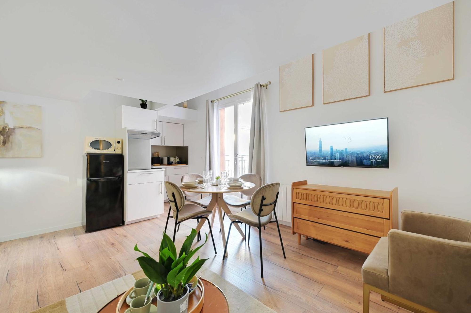 Residence A Proximite De Paris Le Kremlin-Bicêtre Eksteriør billede
